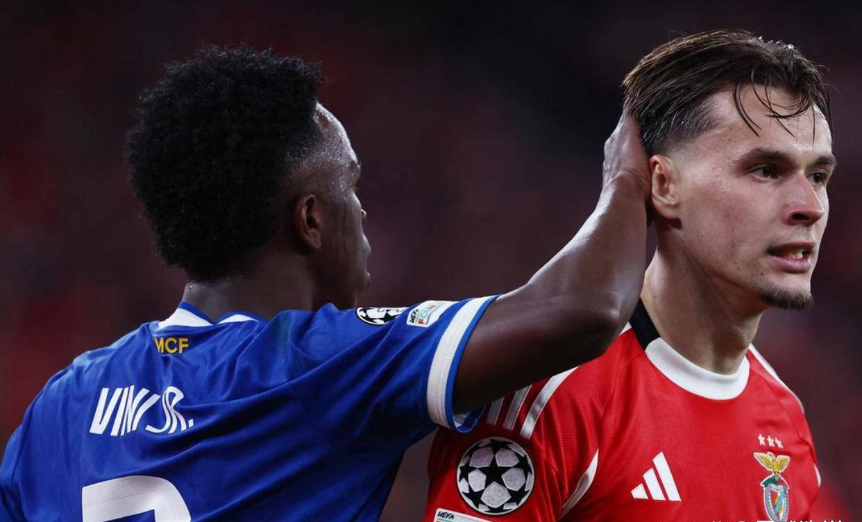 穆里尼奥怒火中烧染红离场,维尼修斯世界波助皇马客场力克本菲卡